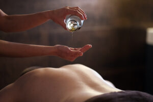 Massageöl bei UTHAI Massage & Wellness Hellersdorf